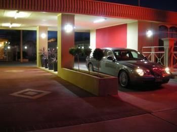 Desert Sand Motor Inn Broken Hill Exterior foto